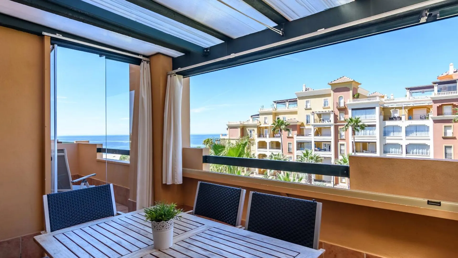 Los Albatros Plus By H - Playa De Los Haraganes Hahb140P27 Isla Canela Apartment