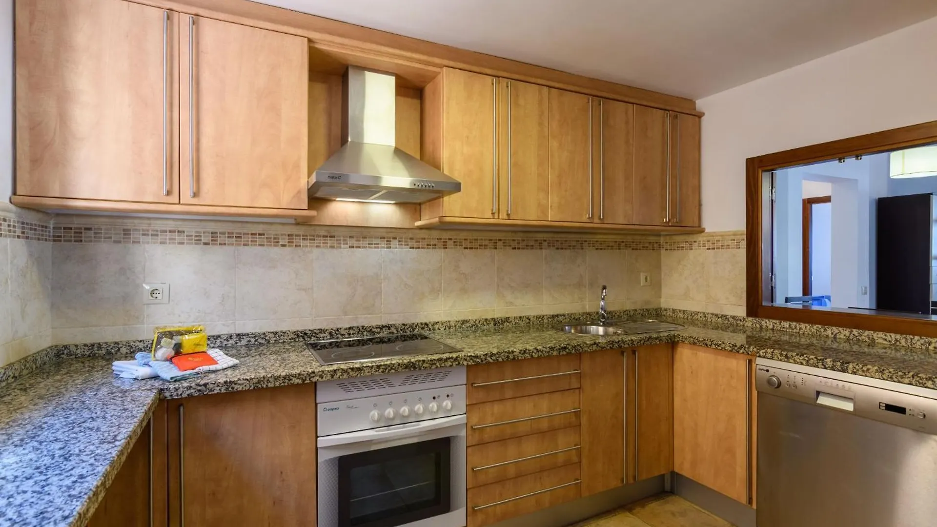 Apartment Los Albatros Plus By H - Playa De Los Haraganes Hahb140P27 Isla Canela
