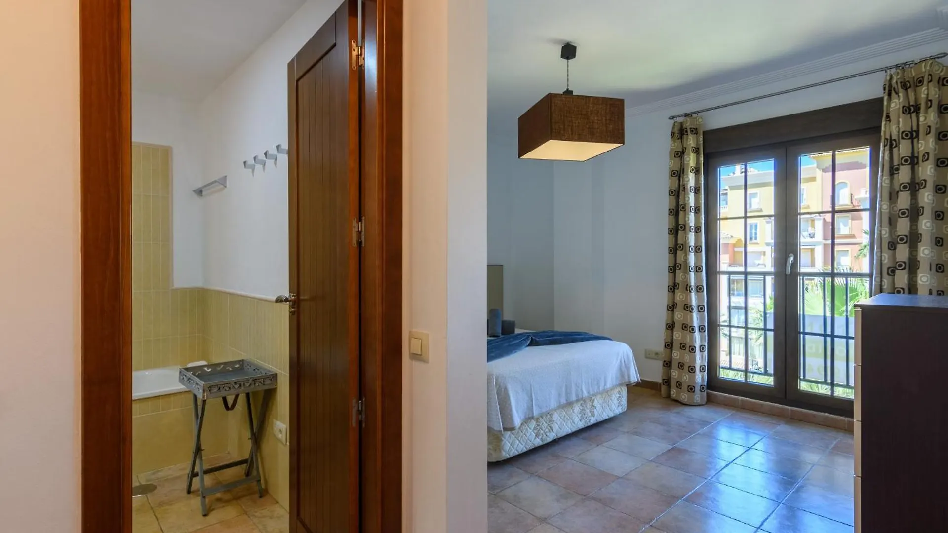 Apartment Los Albatros Plus By H - Playa De Los Haraganes Hahb140P27 Isla Canela