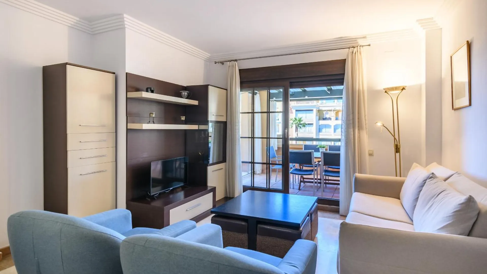 Apartment Los Albatros Plus By H - Playa De Los Haraganes Hahb140P27 Isla Canela Spain